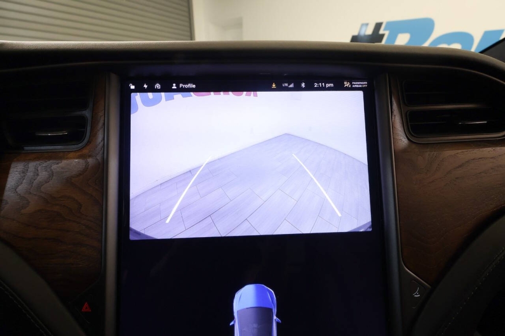 2020 Tesla Model X Long Range Plus AWD 4dr SUV, Green, Mileage: 77,992 - photo 26