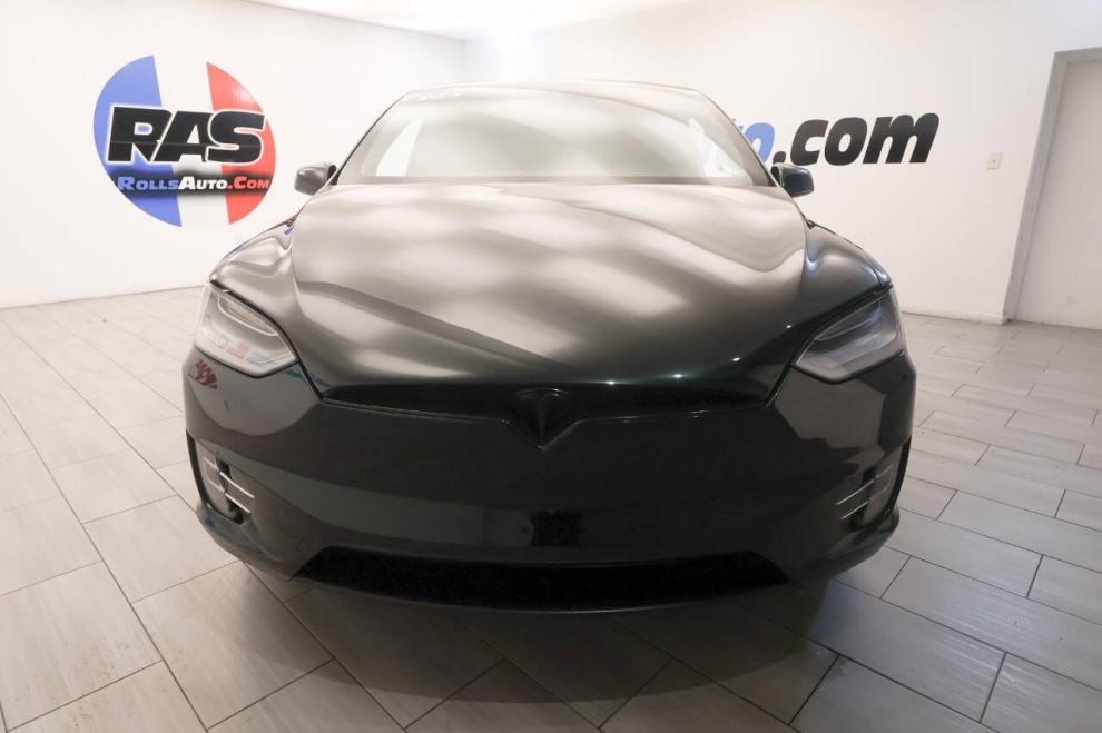 2020 Tesla Model X Long Range Plus AWD 4dr SUV, Green, Mileage: 77,992 - photo 7