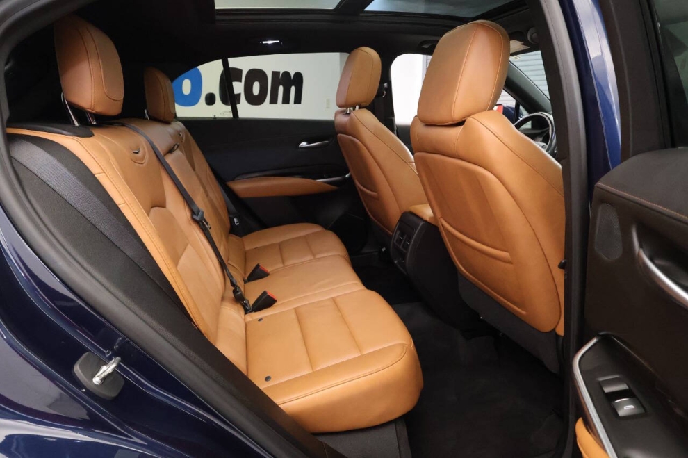2019 Cadillac XT4 Premium Luxury 4dr Crossover, Blue, Mileage: 71,209 - photo 17