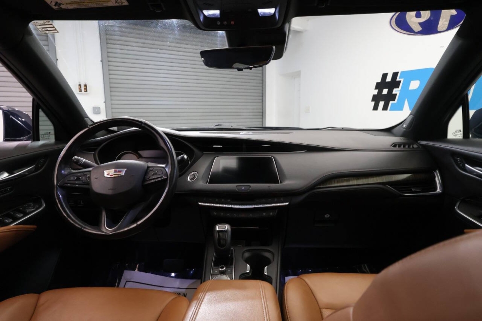 2019 Cadillac XT4 Premium Luxury 4dr Crossover, Blue, Mileage: 71,209 - photo 18