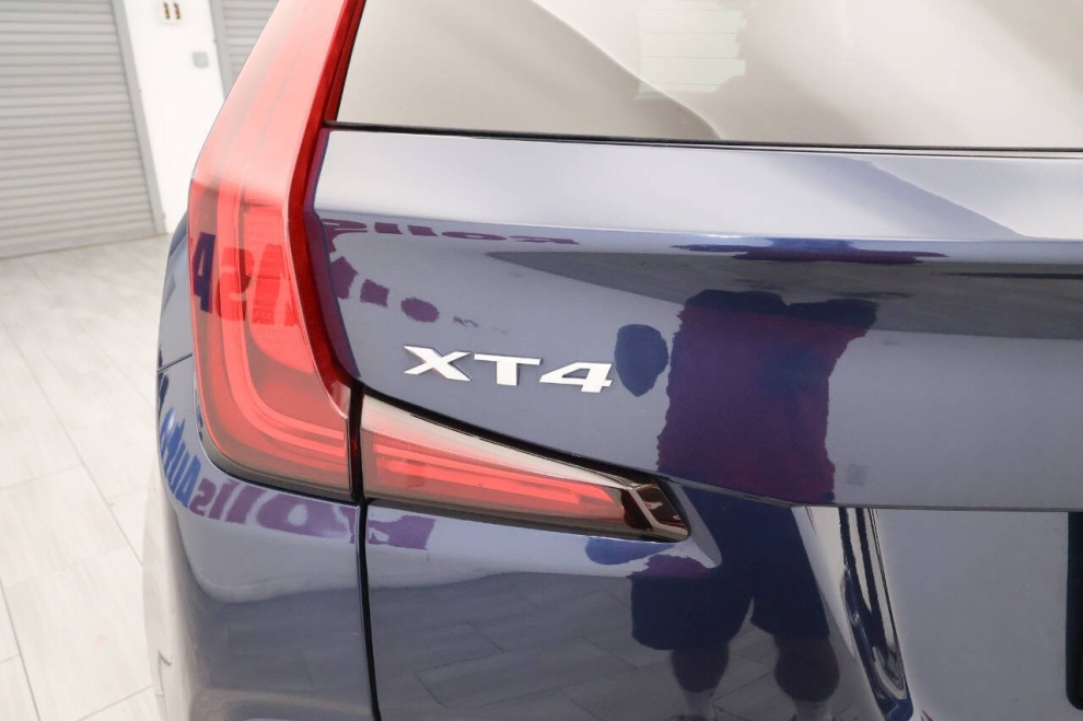 2019 Cadillac XT4 Premium Luxury 4dr Crossover, Blue, Mileage: 71,209 - photo 35