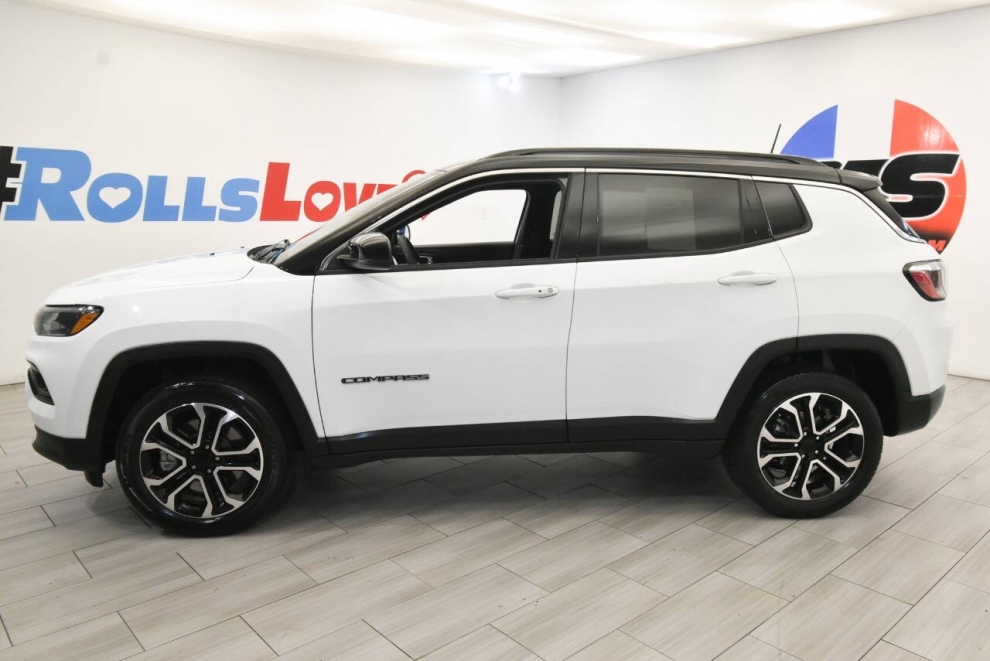 2023 Jeep Compass High Altitude 4x4 4dr SUV, White, Mileage: 56,870 - photo 1