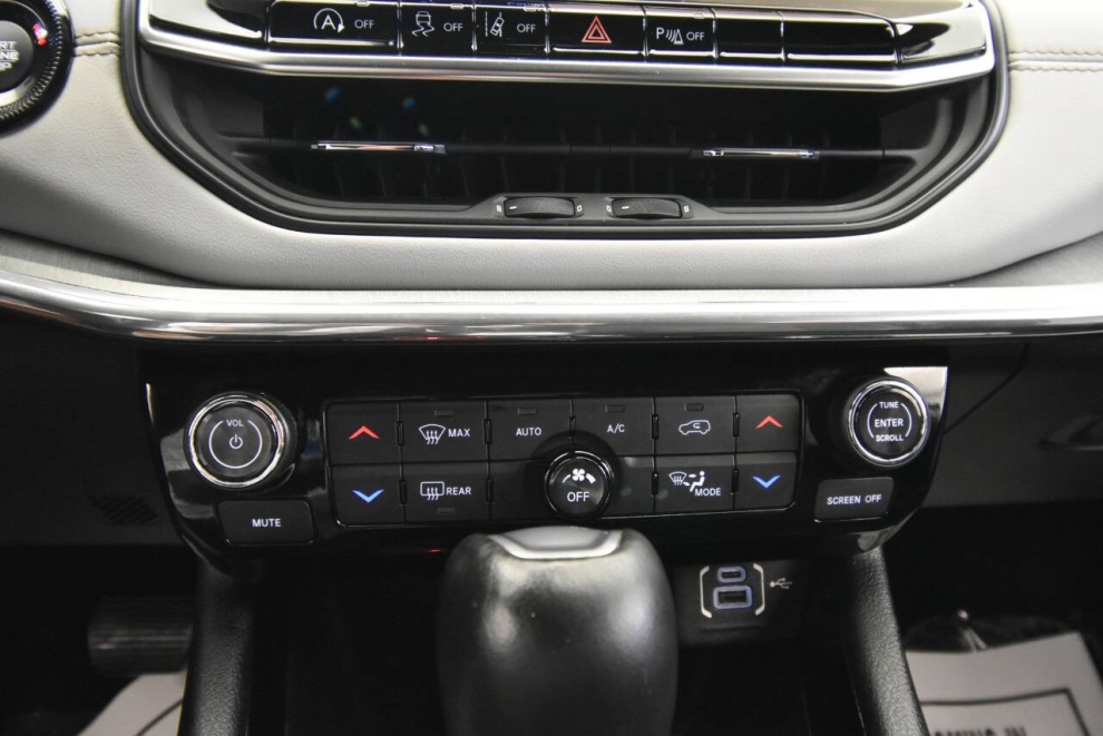 2023 Jeep Compass High Altitude 4x4 4dr SUV, White, Mileage: 56,870 - photo 22