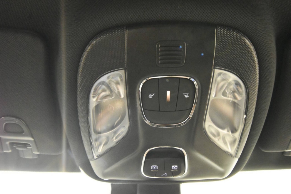 2023 Jeep Compass High Altitude 4x4 4dr SUV, White, Mileage: 56,870 - photo 31