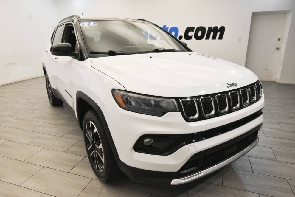 2023 Jeep Compass High Altitude 4x4 4dr SUV, White, Mileage: 56,870 - photo 6