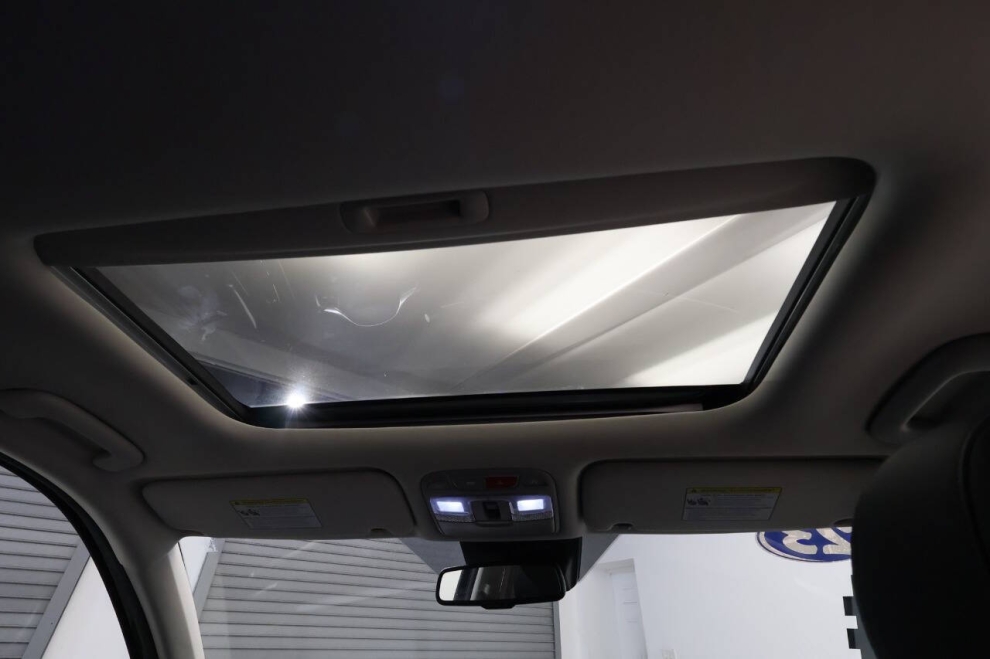 2023 Kia Telluride EX 4dr SUV, Black, Mileage: 62,688 - photo 21