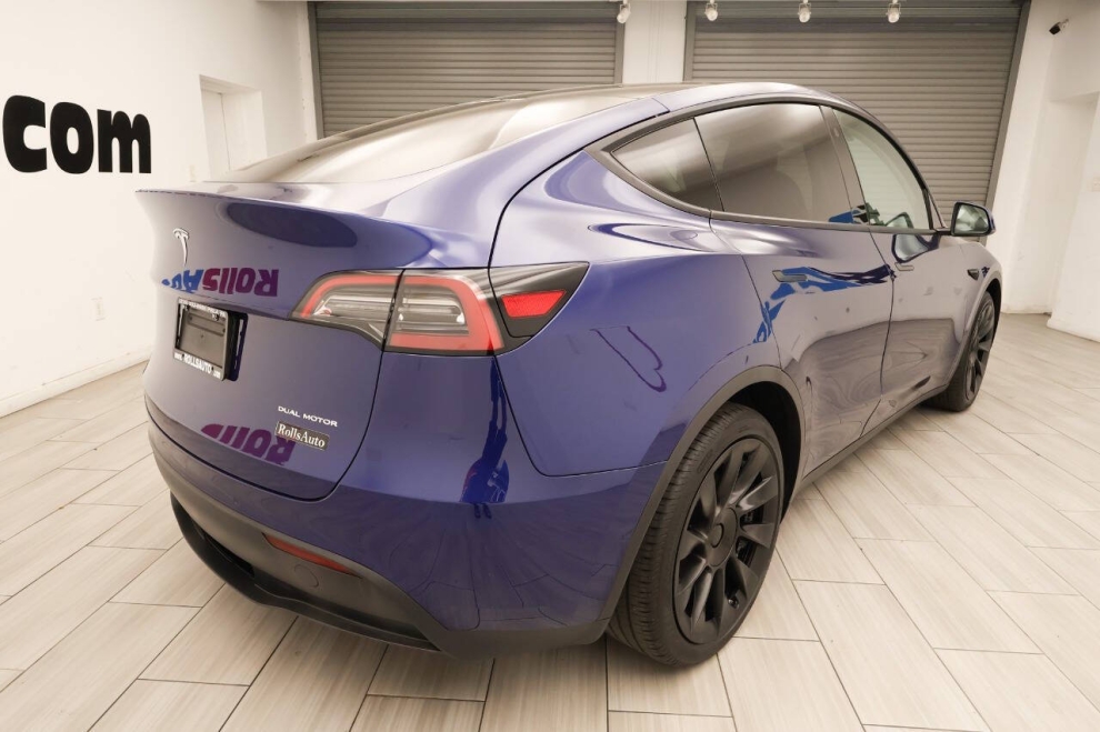 2022 Tesla Model Y Long Range AWD 4dr Crossover, Blue, Mileage: 97,092 - photo 4