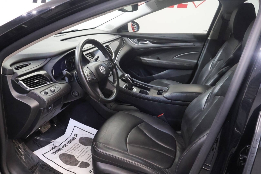 2017 Buick LaCrosse Essence 4dr Sedan, Black, Mileage: 82,947 - photo 10