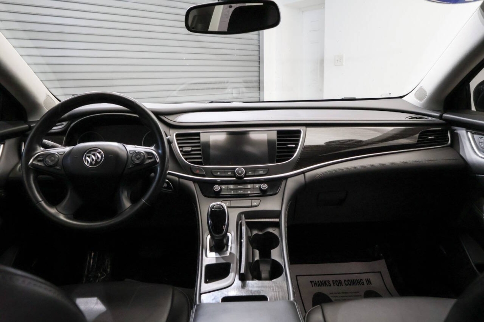 2017 Buick LaCrosse Essence 4dr Sedan, Black, Mileage: 82,947 - photo 18