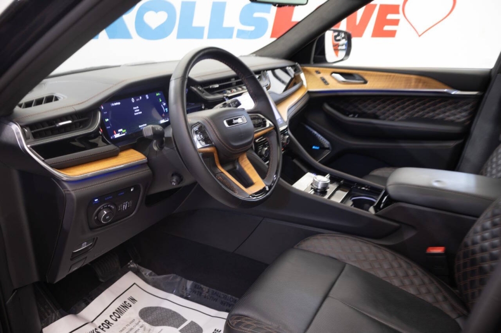 2024 Jeep Grand Cherokee Summit 4xe 4x4 4dr SUV, Blue, Mileage: 50,825 - photo 12