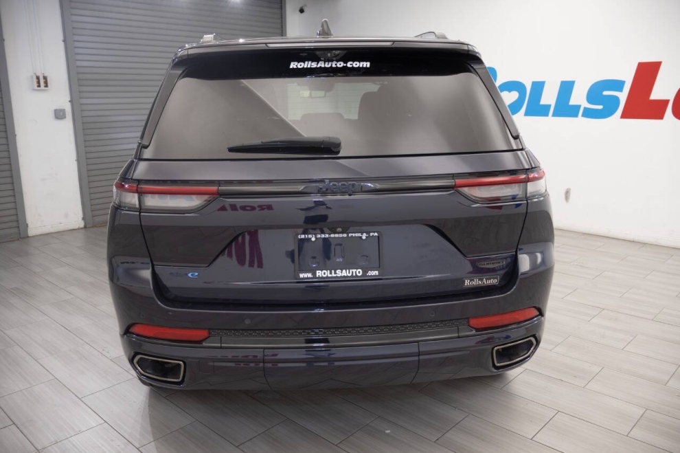2024 Jeep Grand Cherokee Summit 4xe 4x4 4dr SUV, Blue, Mileage: 50,825 - photo 3