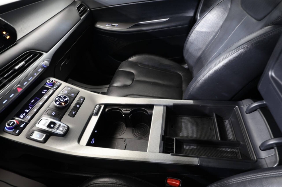 2020 Hyundai Palisade SEL AWD 4dr SUV, Silver, Mileage: 88,092 - photo 24