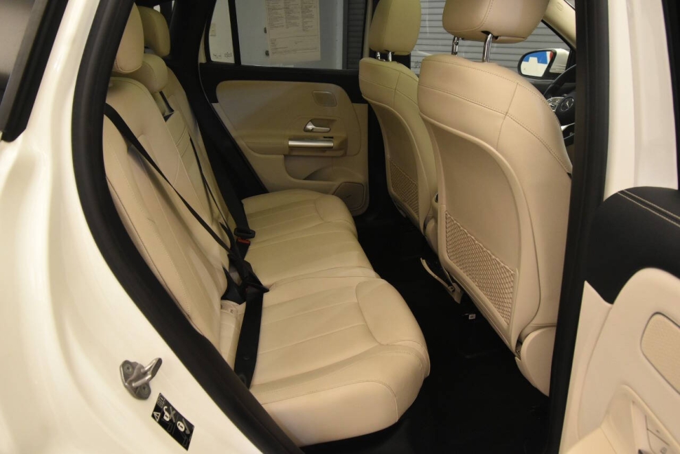 2021 Mercedes-Benz GLA GLA 250 4MATIC AWD 4dr SUV, White, Mileage: 92,151 - photo 17