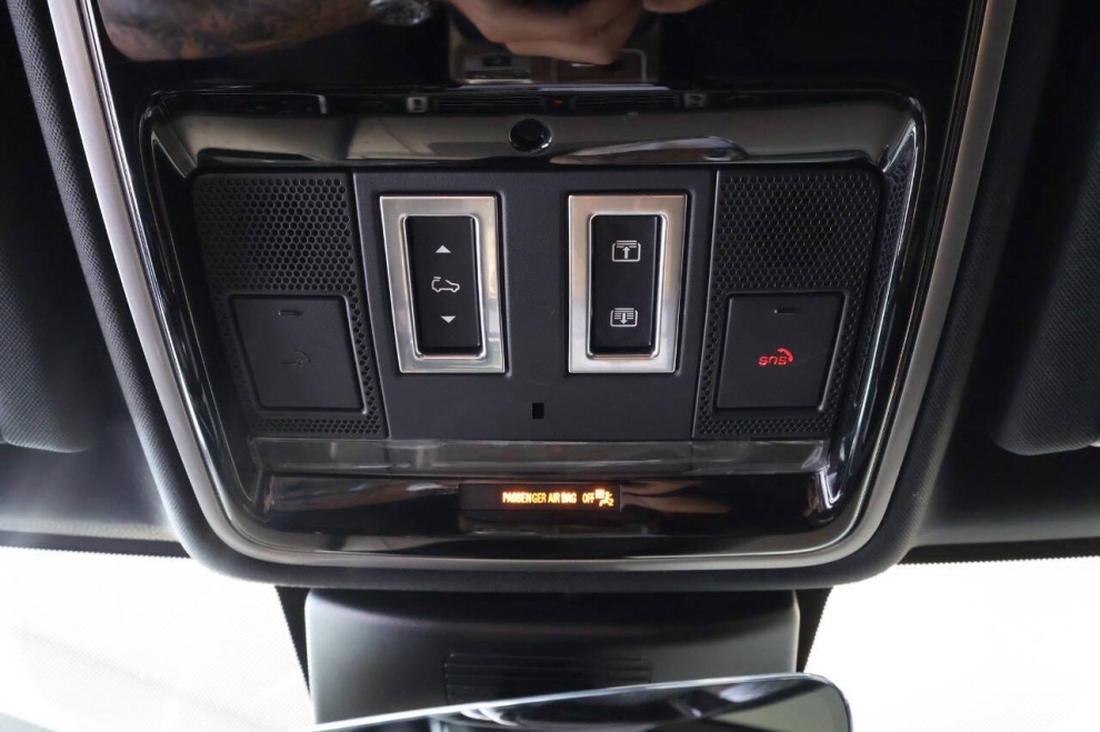 2019 Land Rover Range Rover HSE AWD 4dr SUV, Black, Mileage: 98,521 - photo 33