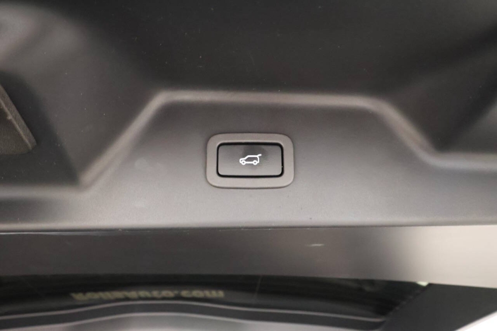 2019 Land Rover Range Rover HSE AWD 4dr SUV, Black, Mileage: 98,521 - photo 36