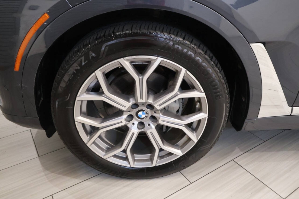 2019 BMW X7 xDrive40i AWD 4dr Sports Activity Vehicle, Gray, Mileage: 91,810 - photo 9
