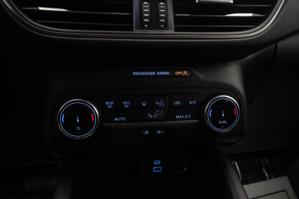 2023 Ford Escape Hybrid Active 4dr SUV, Gray, Mileage: 83,165 - photo 21