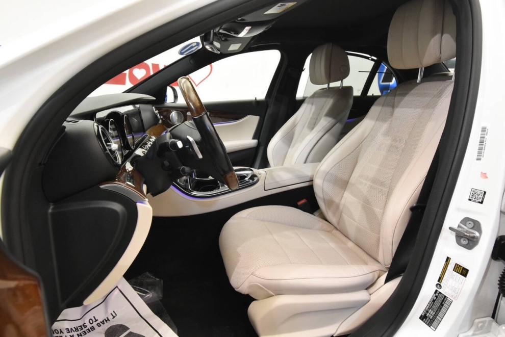 2017 Mercedes-Benz E-Class E 300 4MATIC AWD 4dr Sedan, White, Mileage: 90,950 - photo 11