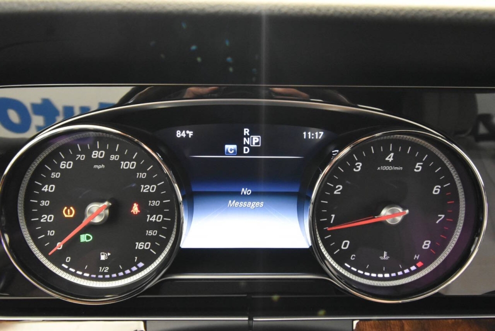 2017 Mercedes-Benz E-Class E 300 4MATIC AWD 4dr Sedan, White, Mileage: 90,950 - photo 31