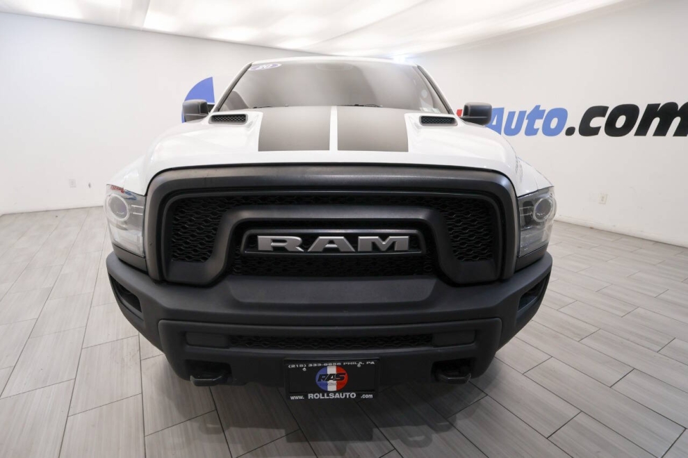2020 RAM 1500 Classic SLT 4x4 4dr Crew Cab 5.5 ft. SB Pickup, White, Mileage: 75,860 - photo 7