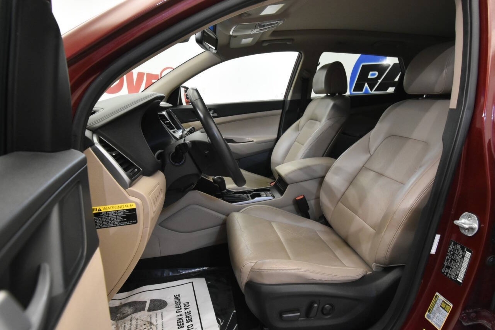 2017 Hyundai Tucson Limited AWD 4dr SUV, Red, Mileage: 99,962 - photo 11