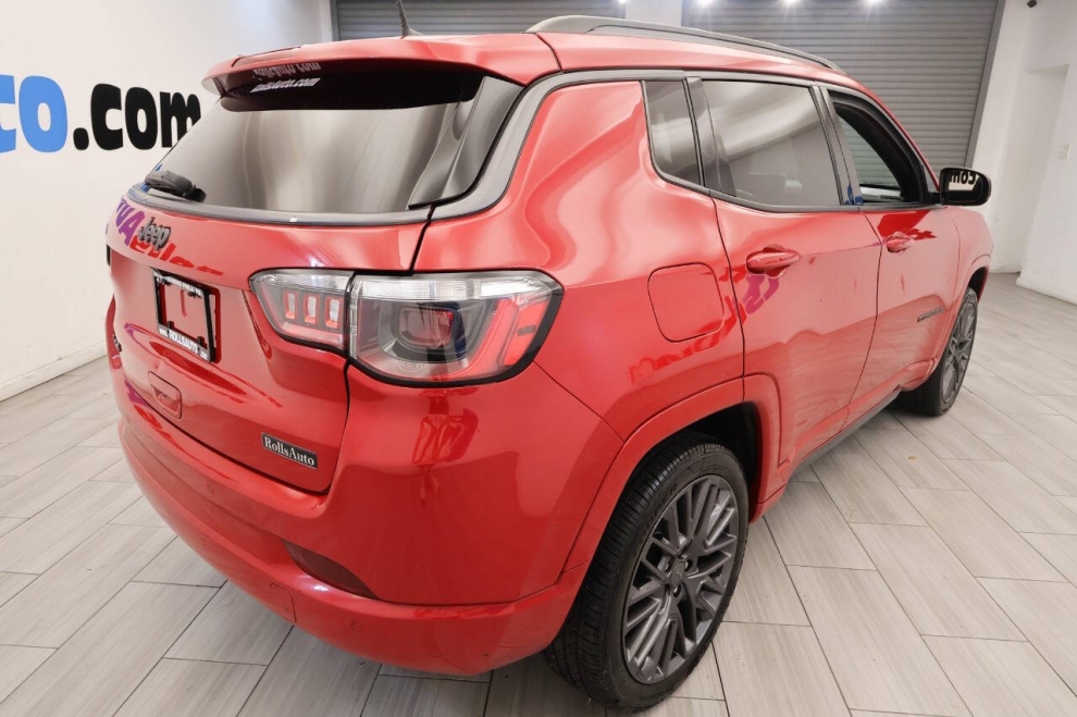 2022 Jeep Compass (Red) Edition 4x4 4dr SUV, Red, Mileage: 79,749 - photo 4