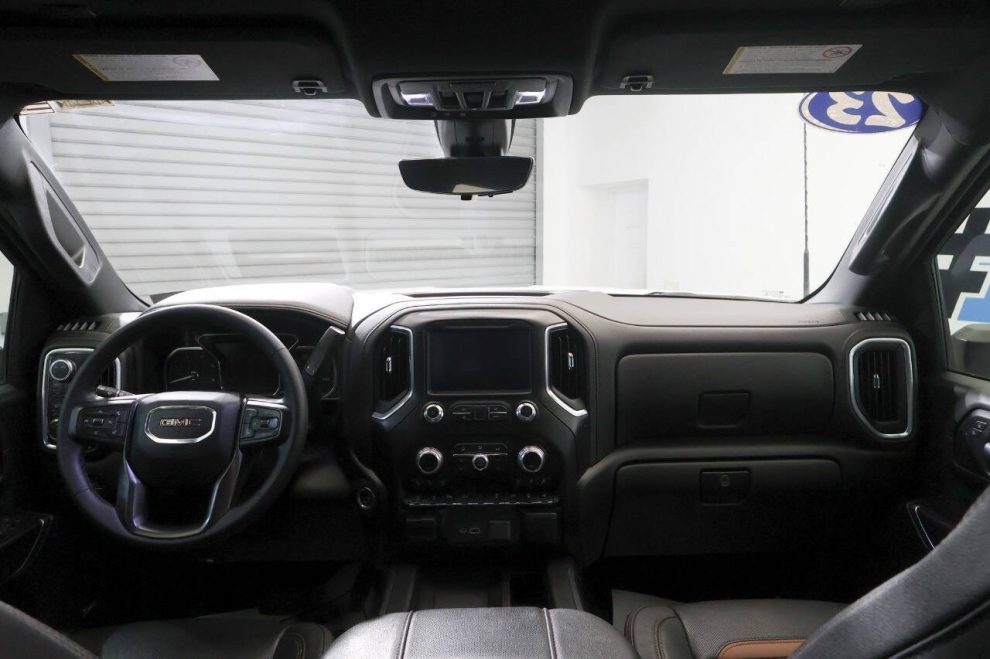 2023 GMC Sierra 2500HD AT4 4x4 4dr Crew Cab SB, White, Mileage: 70,192 - photo 20