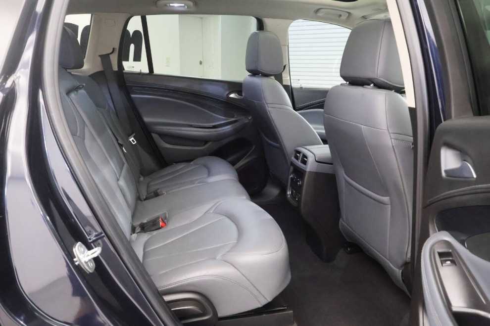 2020 Buick Envision Essence 4dr Crossover, Blue, Mileage: 65,218 - photo 17