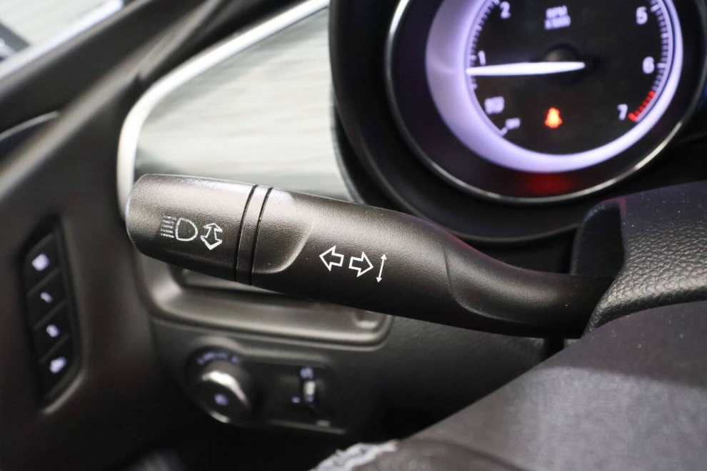 2020 Buick Envision Essence 4dr Crossover, Blue, Mileage: 65,218 - photo 28