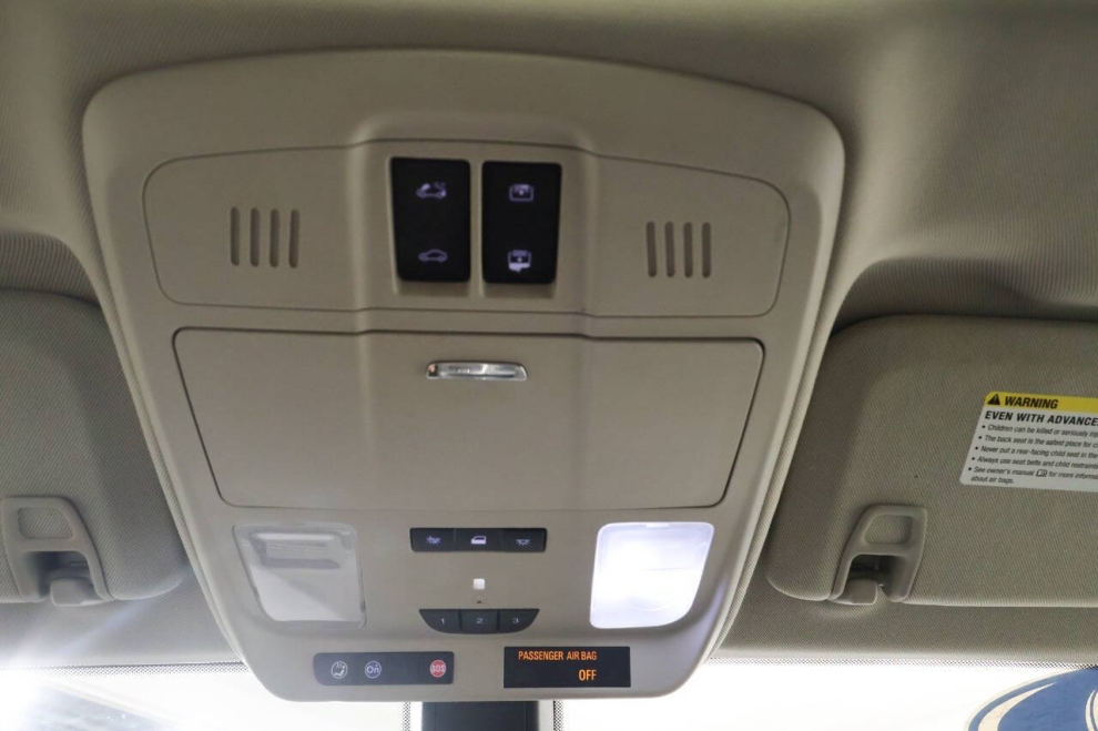 2020 Buick Envision Essence 4dr Crossover, Blue, Mileage: 65,218 - photo 32