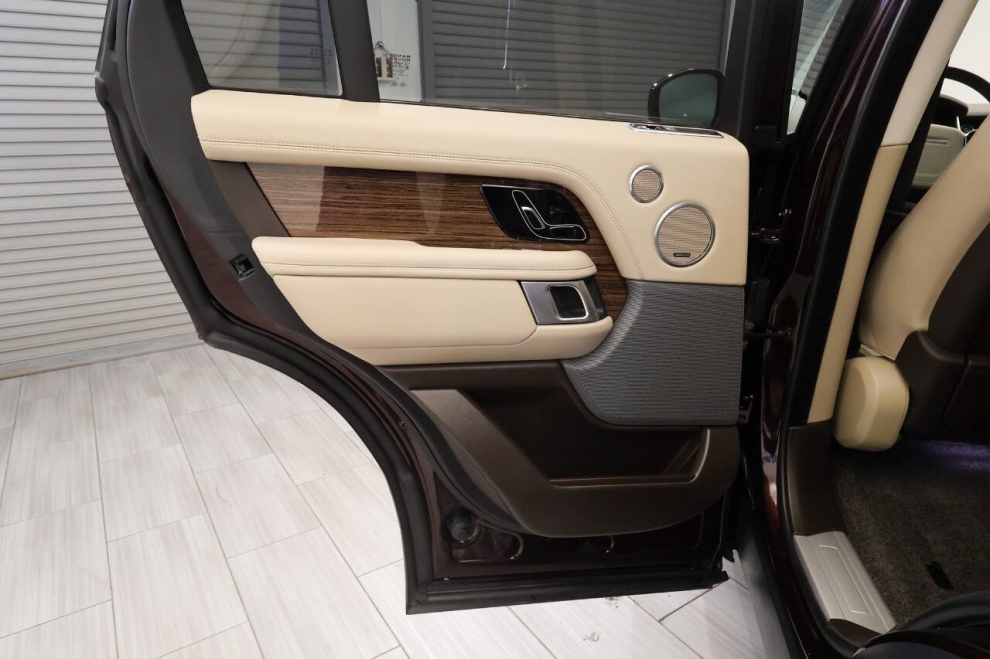 2019 Land Rover Range Rover Supercharged AWD 4dr SUV, Maroon, Mileage: 75,207 - photo 14