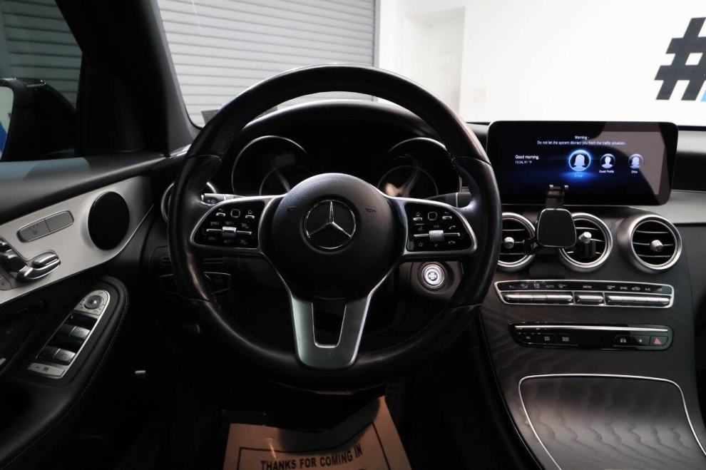 2021 Mercedes-Benz GLC GLC 300 4MATIC AWD 4dr SUV, Black, Mileage: 74,071 - photo 19