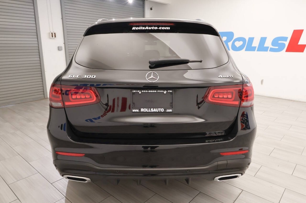 2021 Mercedes-Benz GLC GLC 300 4MATIC AWD 4dr SUV, Black, Mileage: 74,071 - photo 3
