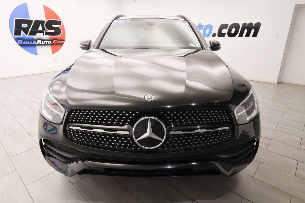 2021 Mercedes-Benz GLC GLC 300 4MATIC AWD 4dr SUV, Black, Mileage: 74,071 - photo 7