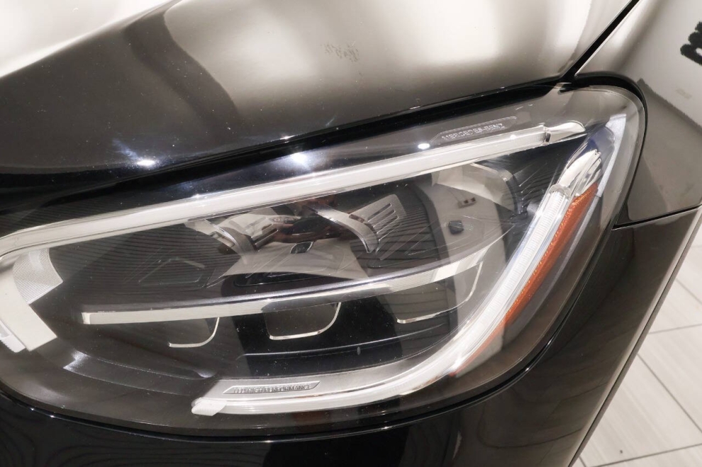 2021 Mercedes-Benz GLC GLC 300 4MATIC AWD 4dr SUV, Black, Mileage: 74,071 - photo 8