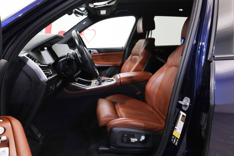 2022 BMW X7 xDrive40i AWD 4dr Sports Activity Vehicle, Blue, Mileage: 63,258 - photo 11