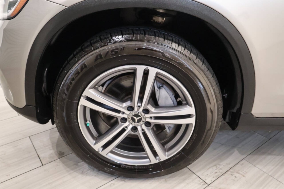 2020 Mercedes-Benz GLC GLC 300 4MATIC AWD 4dr SUV, Champagne, Mileage: 62,940 - photo 9