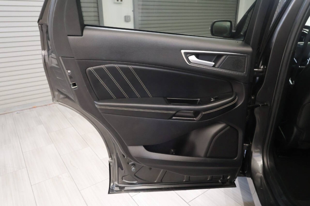 2020 Ford Edge ST AWD 4dr Crossover, Gray, Mileage: 70,985 - photo 14