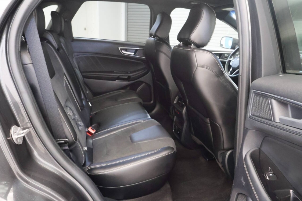 2020 Ford Edge ST AWD 4dr Crossover, Gray, Mileage: 70,985 - photo 17
