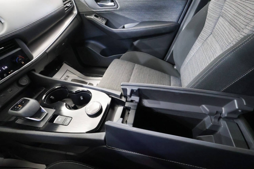 2023 Nissan Rogue SV AWD 4dr Crossover, White, Mileage: 43,241 - photo 20