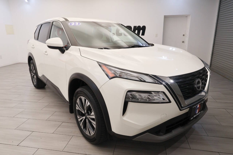 2023 Nissan Rogue SV AWD 4dr Crossover, White, Mileage: 43,241 - photo 6