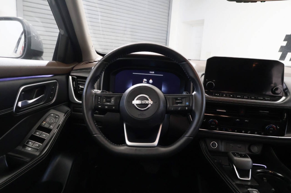 2023 Nissan Rogue Platinum AWD 4dr Crossover, Gris, Mileage: 47,967 - photo 21