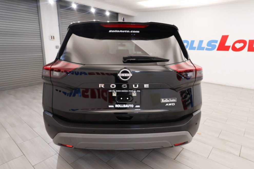 2023 Nissan Rogue S AWD 4dr Crossover, Negro, Mileage: 43,363 - photo 3