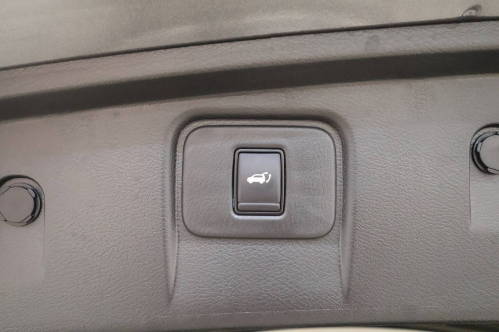 2023 Nissan Murano Platinum AWD 4dr SUV, Gray, Mileage: 104,303 - photo 33