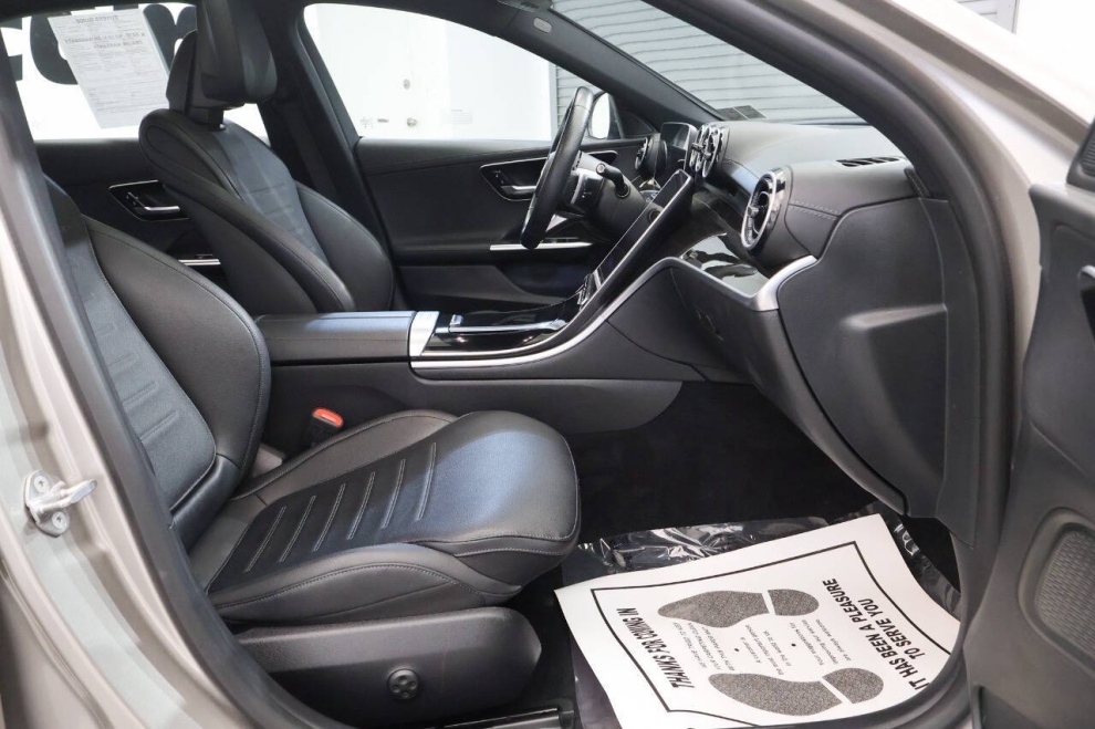 2023 Mercedes-Benz C-Class C 300 4MATIC AWD 4dr Sedan, Silver, Mileage: 61,659 - photo 16