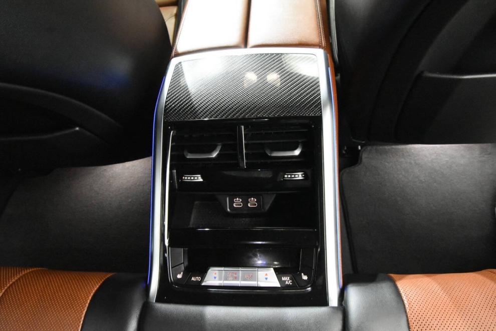 2021 BMW 8 Series M850i xDrive Gran Coupe AWD 4dr Sedan, Negro, Mileage: 50,841 - photo 19