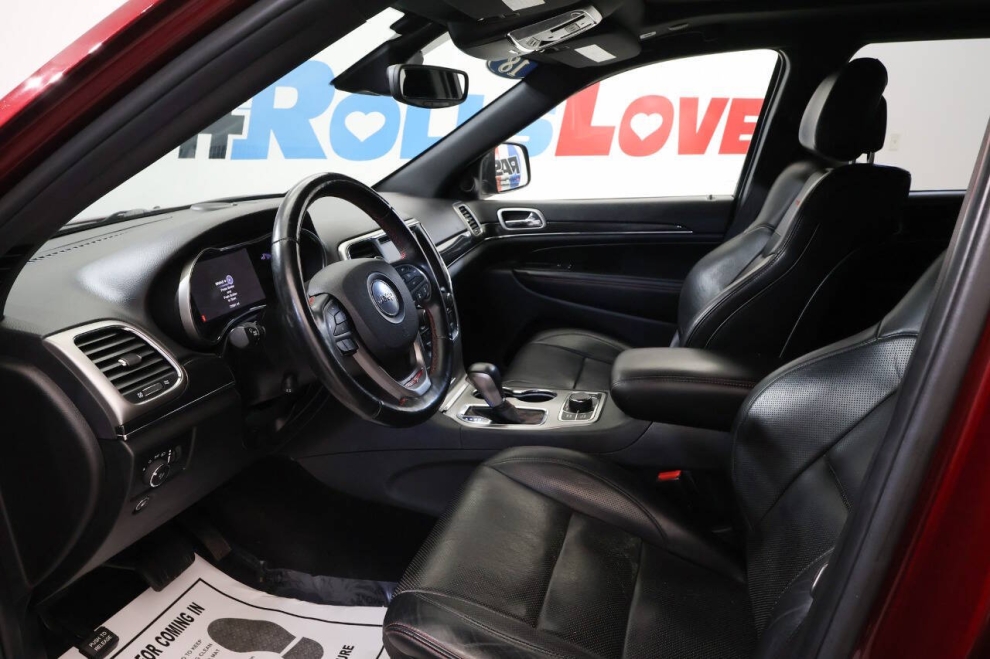 2018 Jeep Grand Cherokee Trailhawk 4x4 4dr SUV, Red, Mileage: 72,676 - photo 10