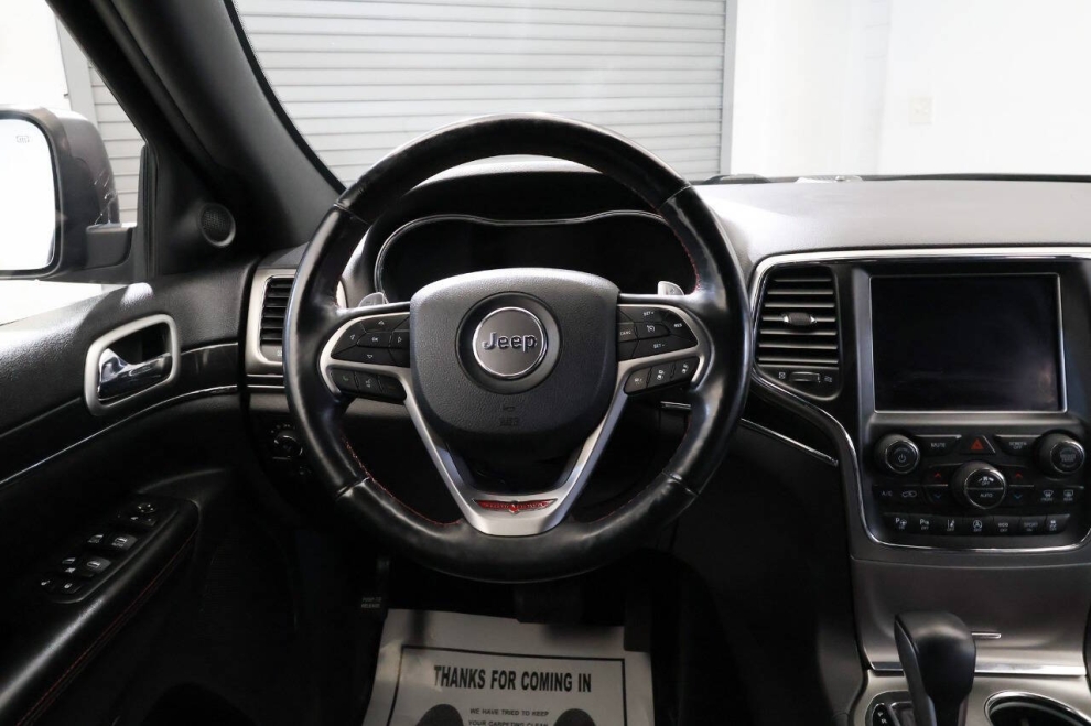 2018 Jeep Grand Cherokee Trailhawk 4x4 4dr SUV, Red, Mileage: 72,676 - photo 19