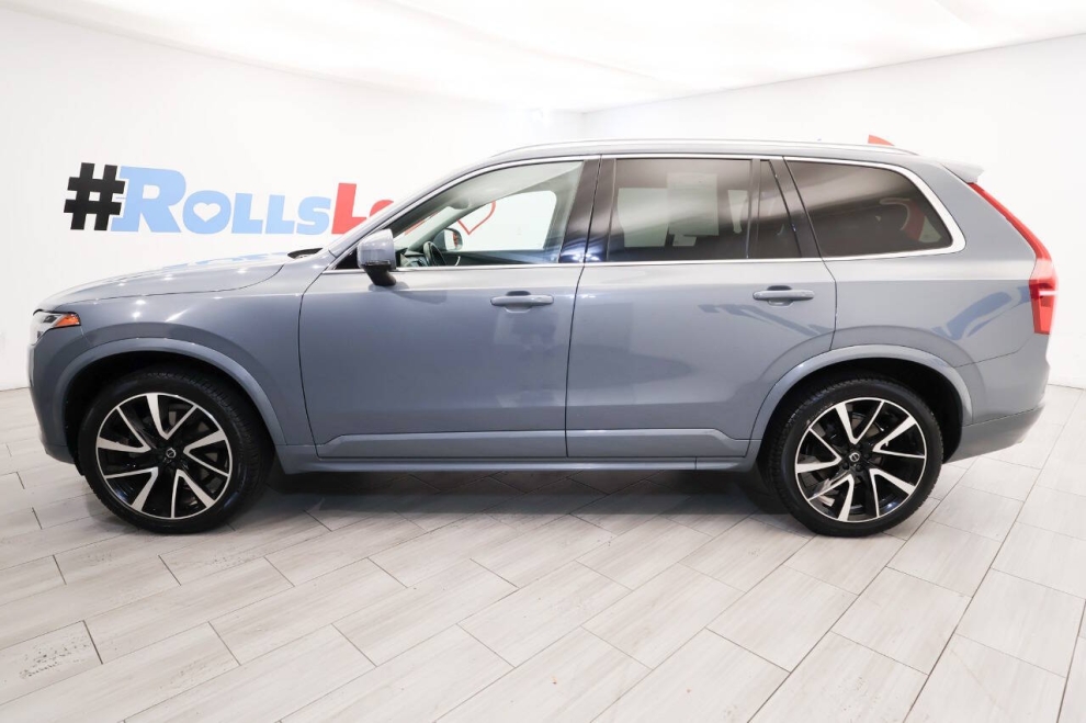 2020 Volvo XC90 T6 Momentum 6 Passenger AWD 4dr SUV, Gray, Mileage: 63,245 - photo 1