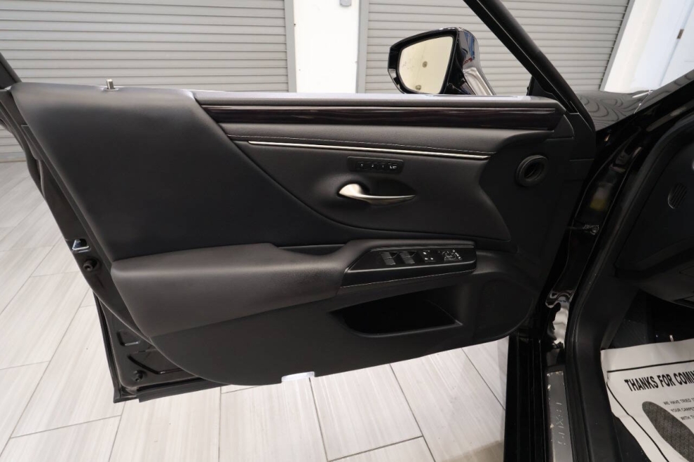 2020 Lexus ES 350 Base 4dr Sedan, Black, Mileage: 91,799 - photo 12